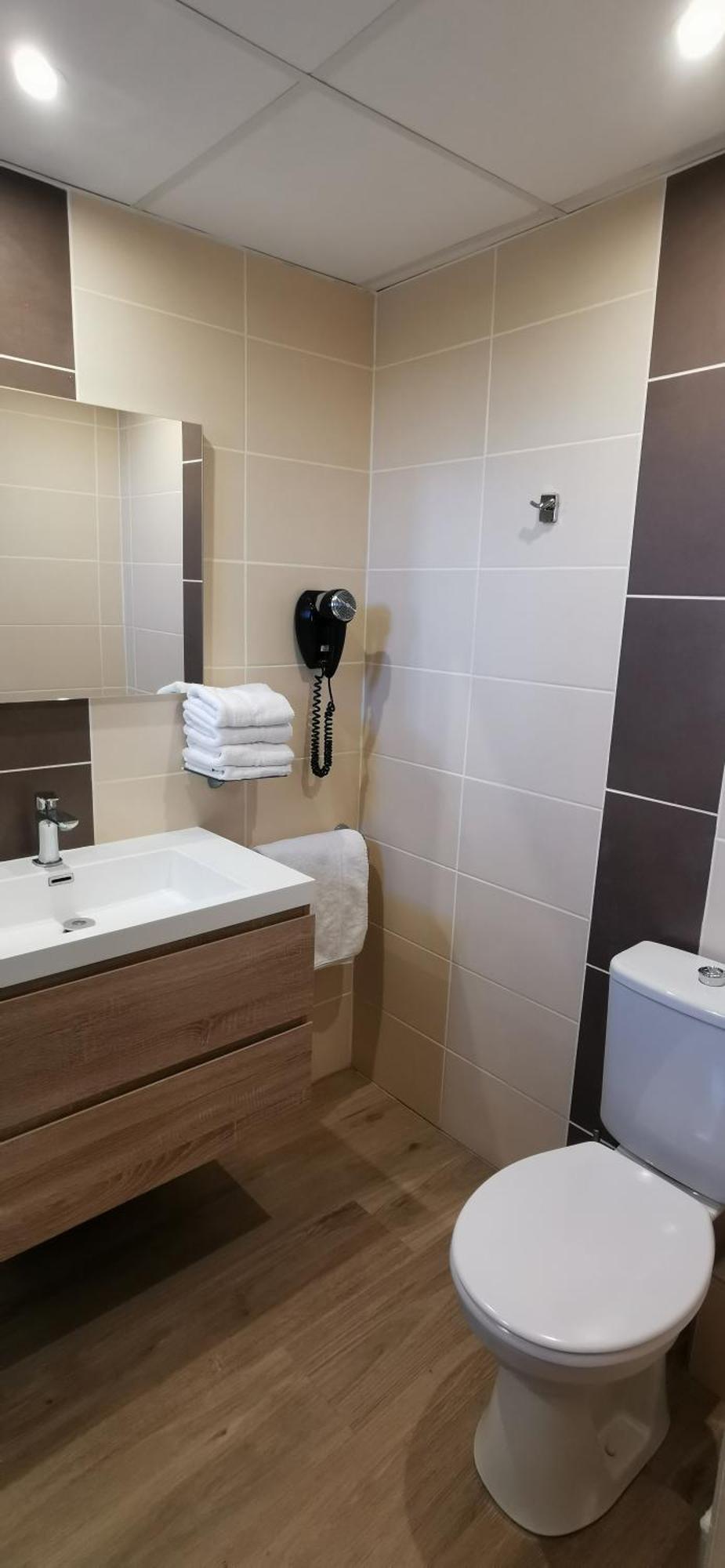 Hotel Le Valaurie Saint-Nazaire  Eksteriør bilde